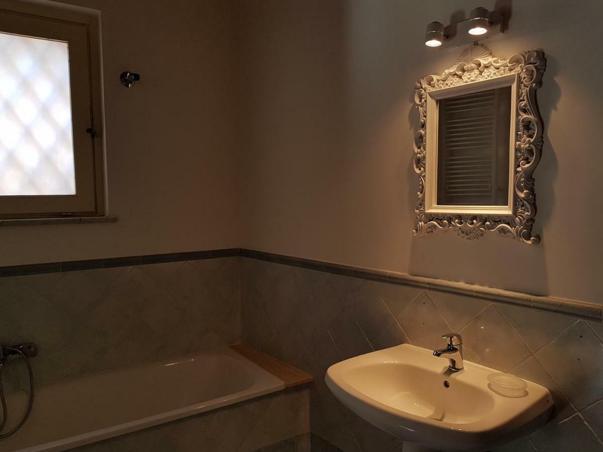 Boutique House Montevergini Palermo Bagian luar foto